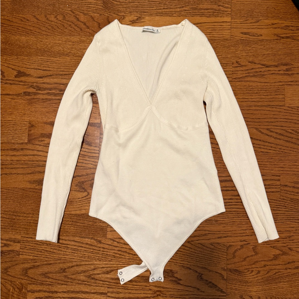 Abercrombie and Fitch White Knit Long Sleeve Bodysuit